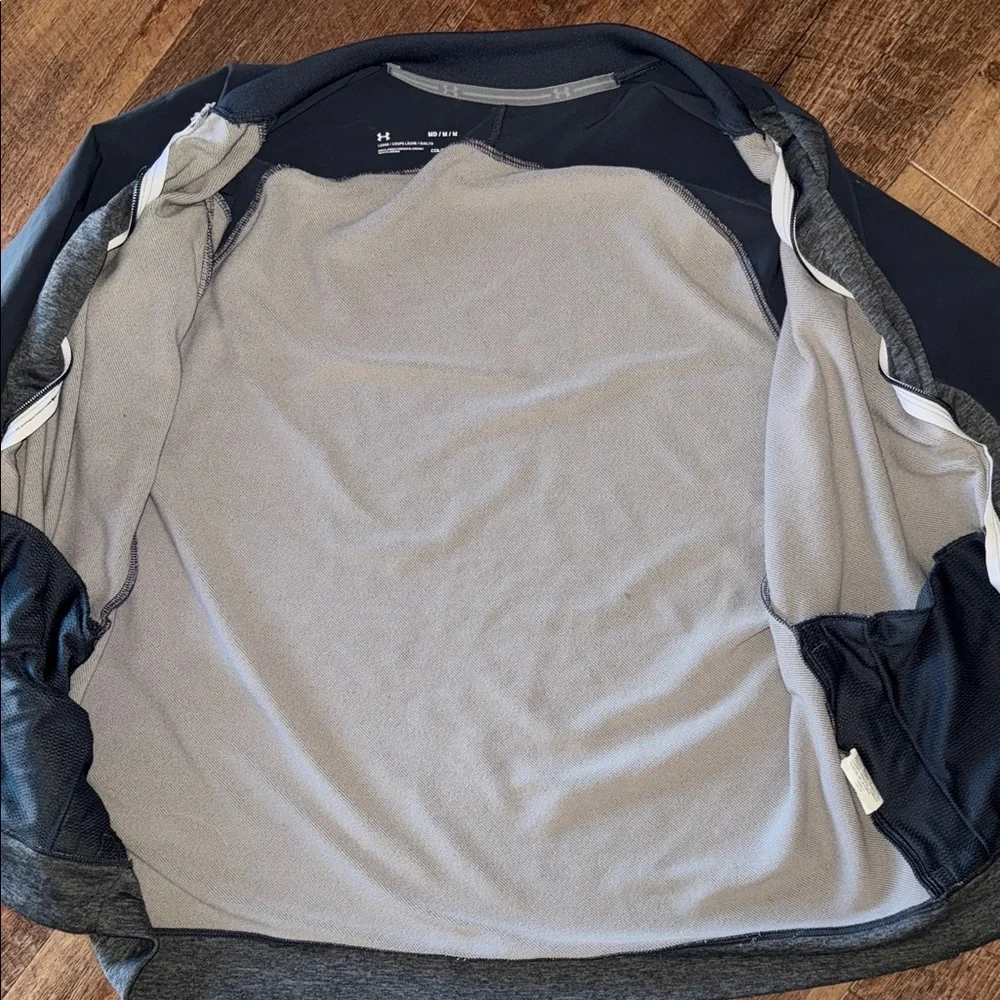 Under Armour Men's Two-Tone Gray Performance Jacket - Picture 8 of 8